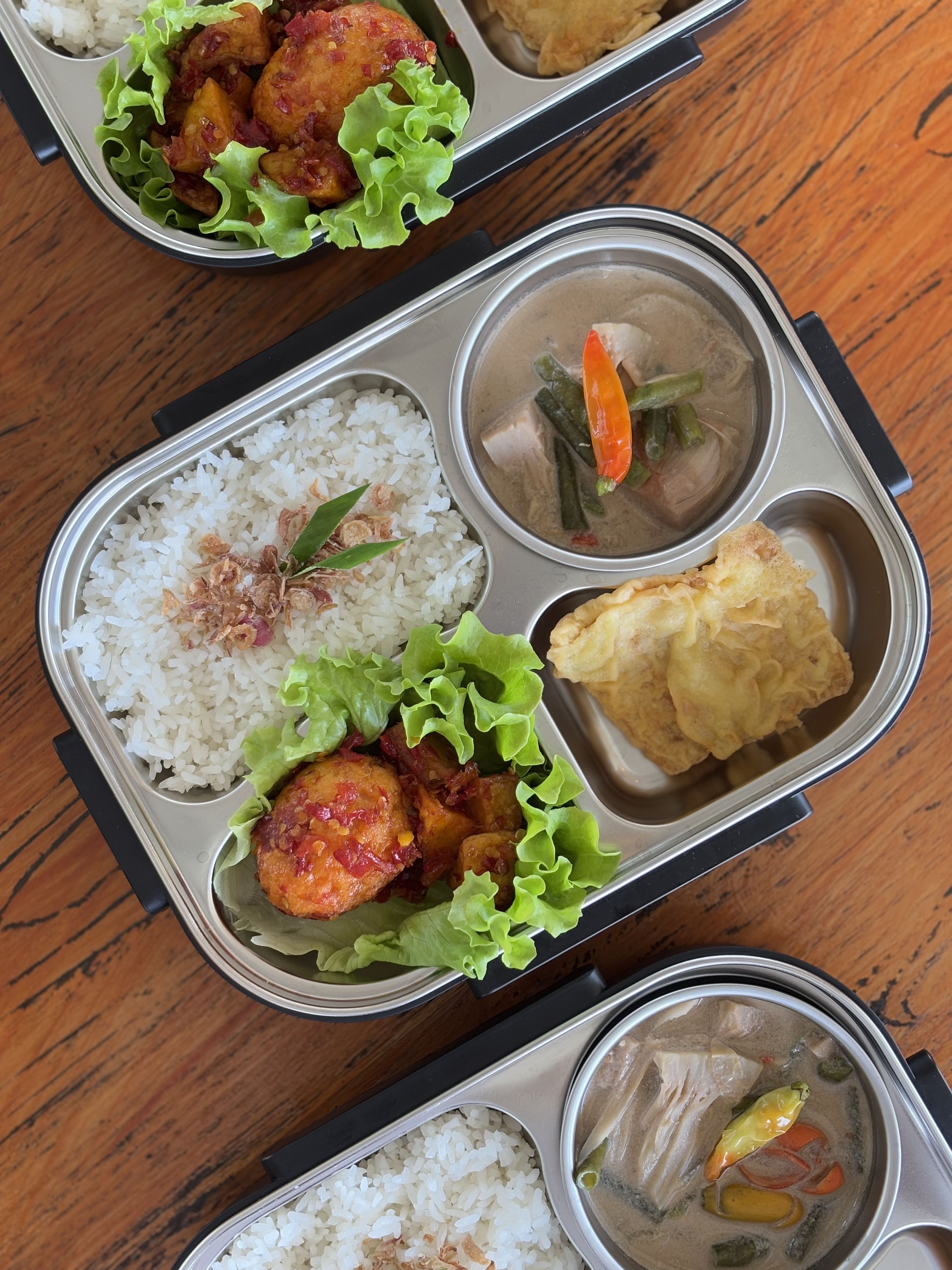 Telur Kentang Balado Nasi Box